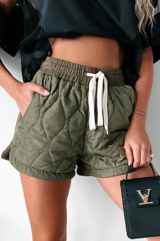 Women's Clothing For Holiday Travel Paving The Way Multi Fabric Quilted Shorts (Olive)