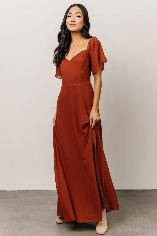 Style Revolution Sierra Sweetheart Maxi Dress | Spice