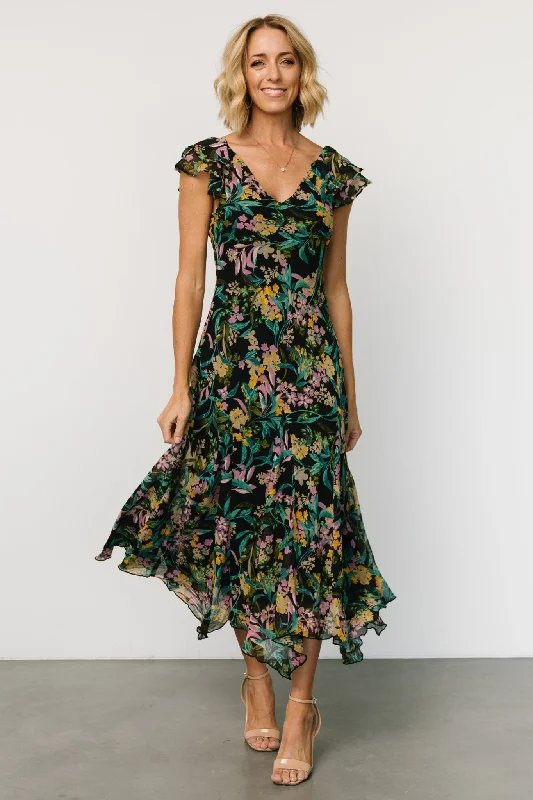 Catch Every Fashion Trend Alisa Maxi Dress | Black Floral