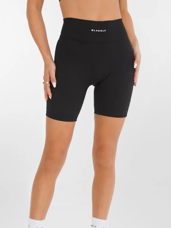 Street Chic Discounts Ultimate Cycling Shorts - Black