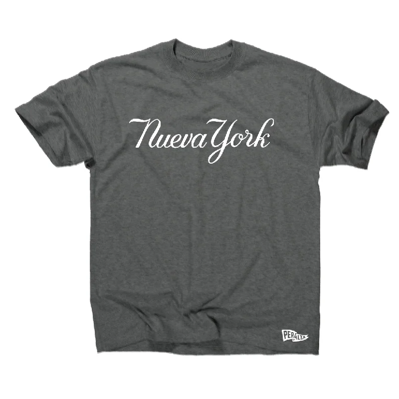 Stylish Women's Outfit Nueva York Script Tee