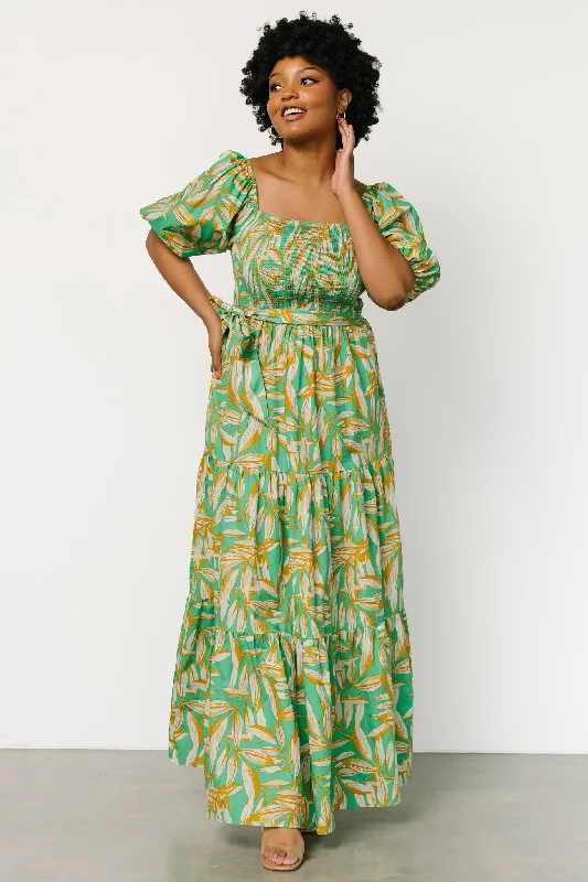 Hurry Before It'S Gone Forsythe Smocked Maxi Dress | Green Print