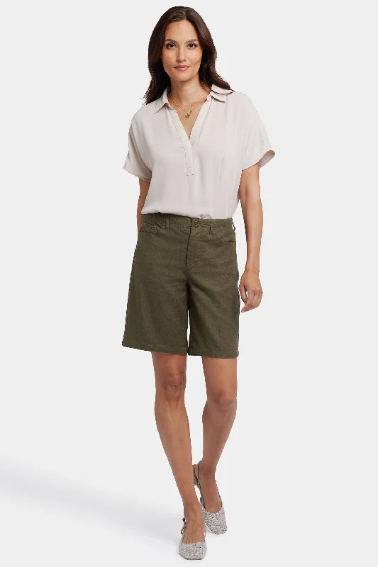 Women's Seasonal Garments 5 Pocket Bermuda Shorts - Bay Leaf