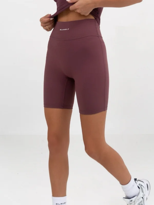 Women's Active Outfit For Fitness Ultimate Soft Lifestyle Shorts - Burgundy