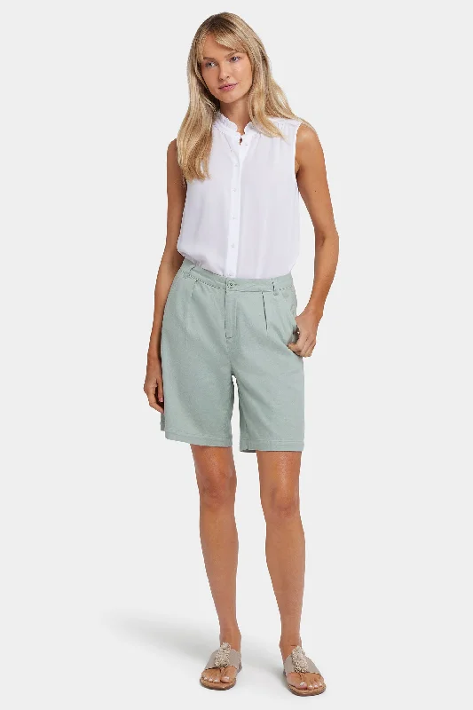 Women's Vacation Outfit Set Relaxed Shorts  - Tomatillo