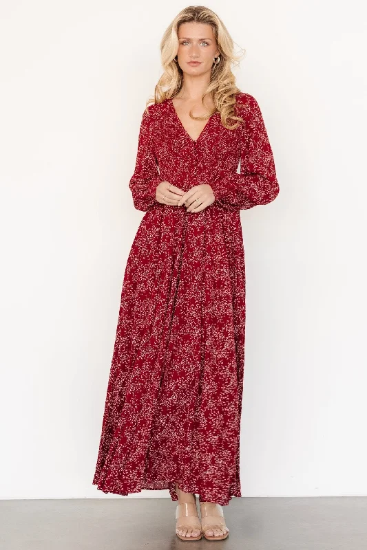 Women's Travel Attire Anya Maxi Dress | Crimson Print