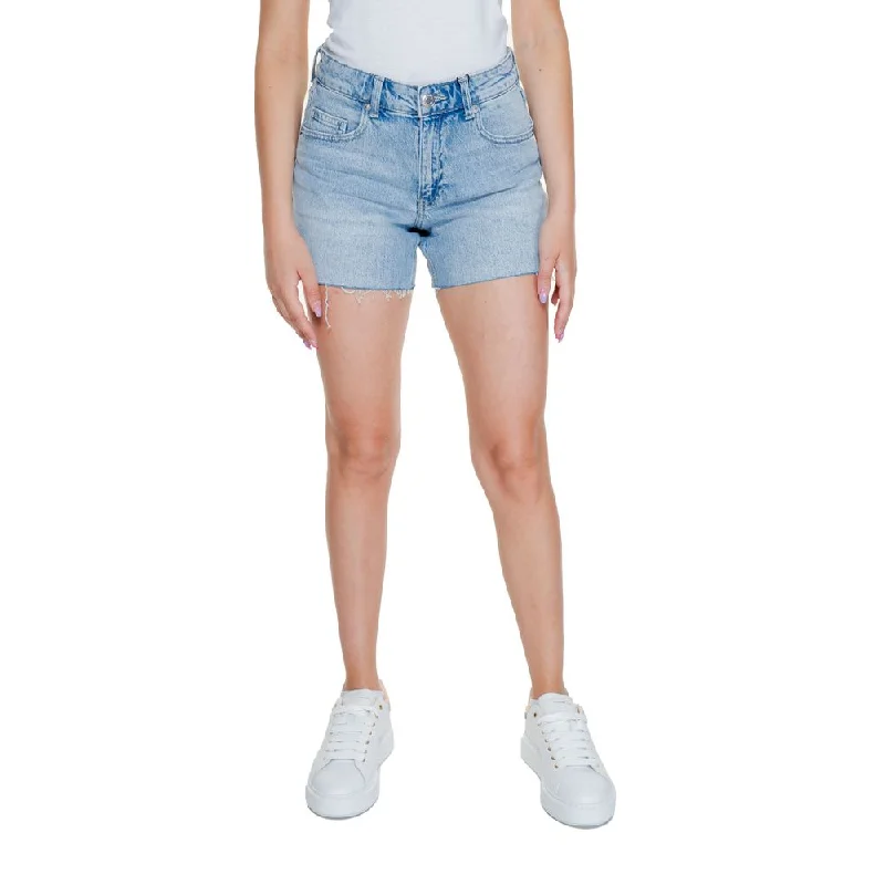 Essentials On Sale Vero Moda blue Cotton Women's Short