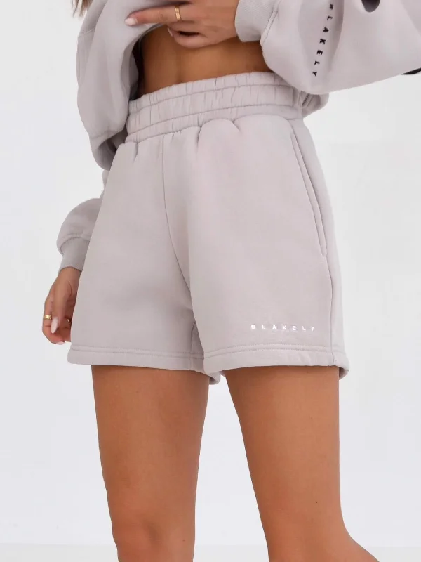 Chic Women's Garments Isabel Jogger Shorts - Stone