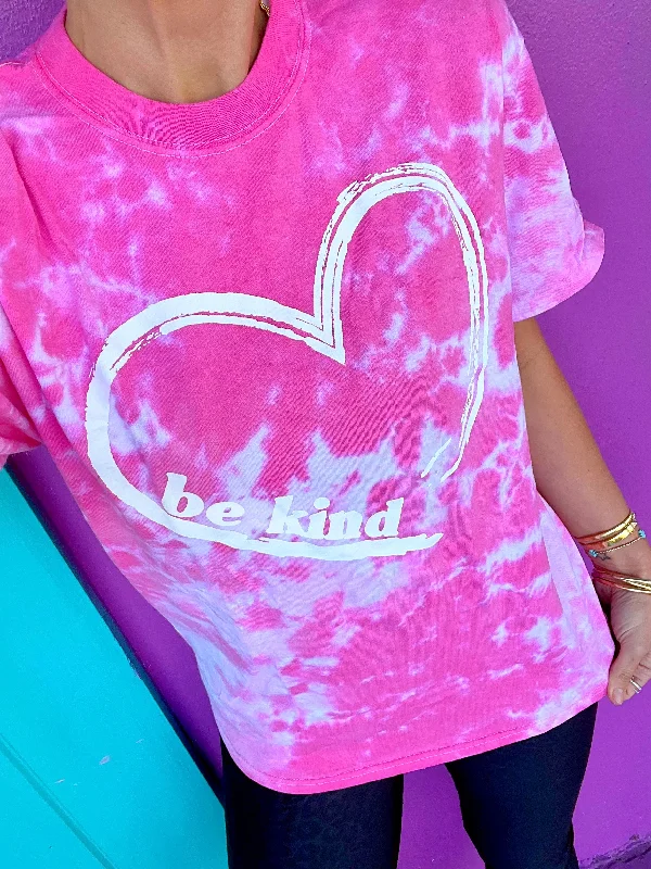 Women's High-Fashion Garments Be Kind Pink Splash Heart Tie-Dye Tee