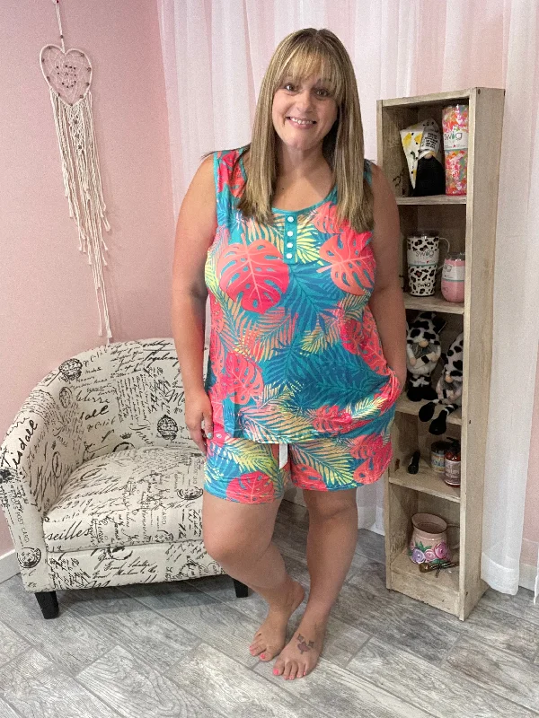 Fashion-Forward Offers Sleeveless Pajama Sets - New Prints