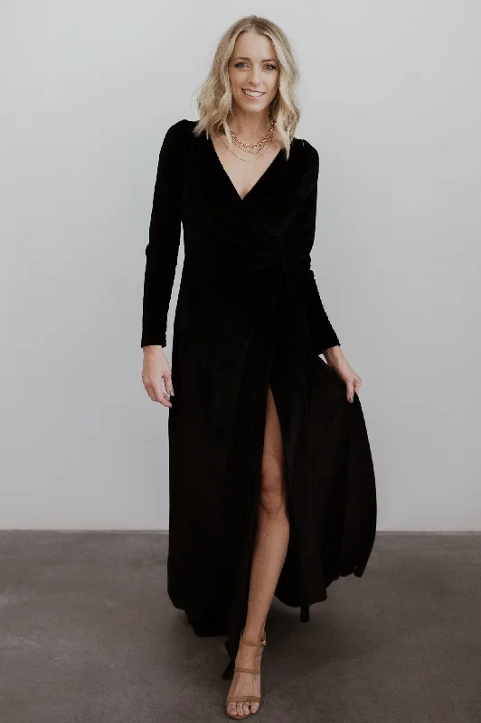 Seasonal Picks Esmerelda Velvet Wrap Maxi Dress | Black