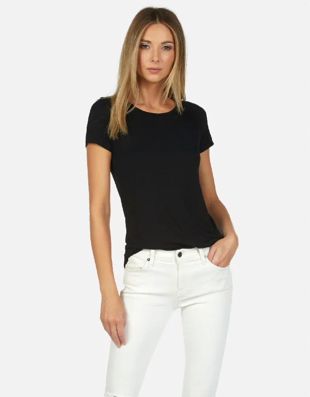 Fashionable Women's Clothing Tucker Core Fitted Tee