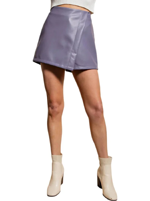 Flirty Fashion Discounts Raven Faux Leather Skort In Purple