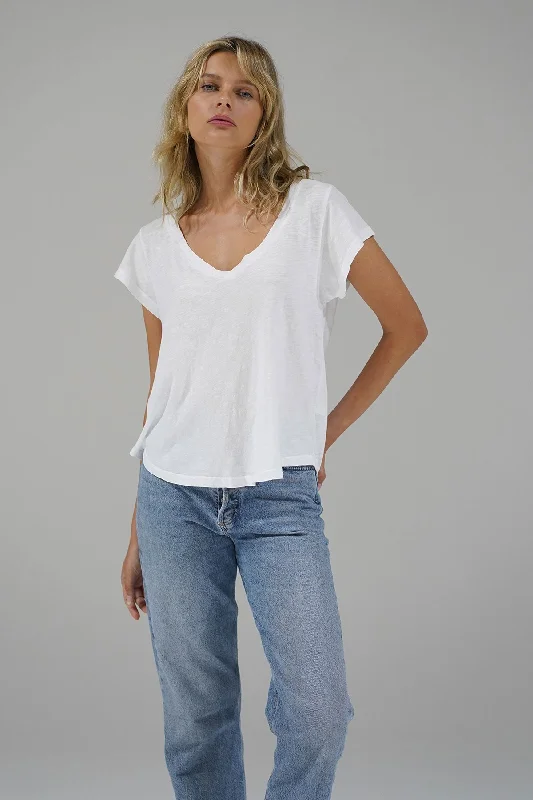 Women's High-Fashion Clothes Kaden Cotton V Neck - White