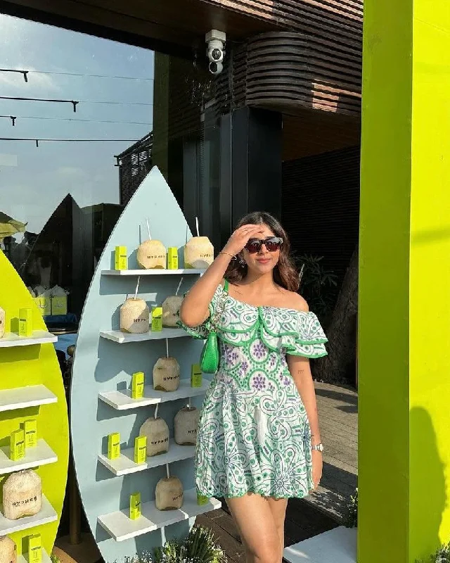 Flash Deals For A Limited Time Venice Luxe Summer Dress in Green
